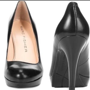 Marc Fisher size 9M black pumps
